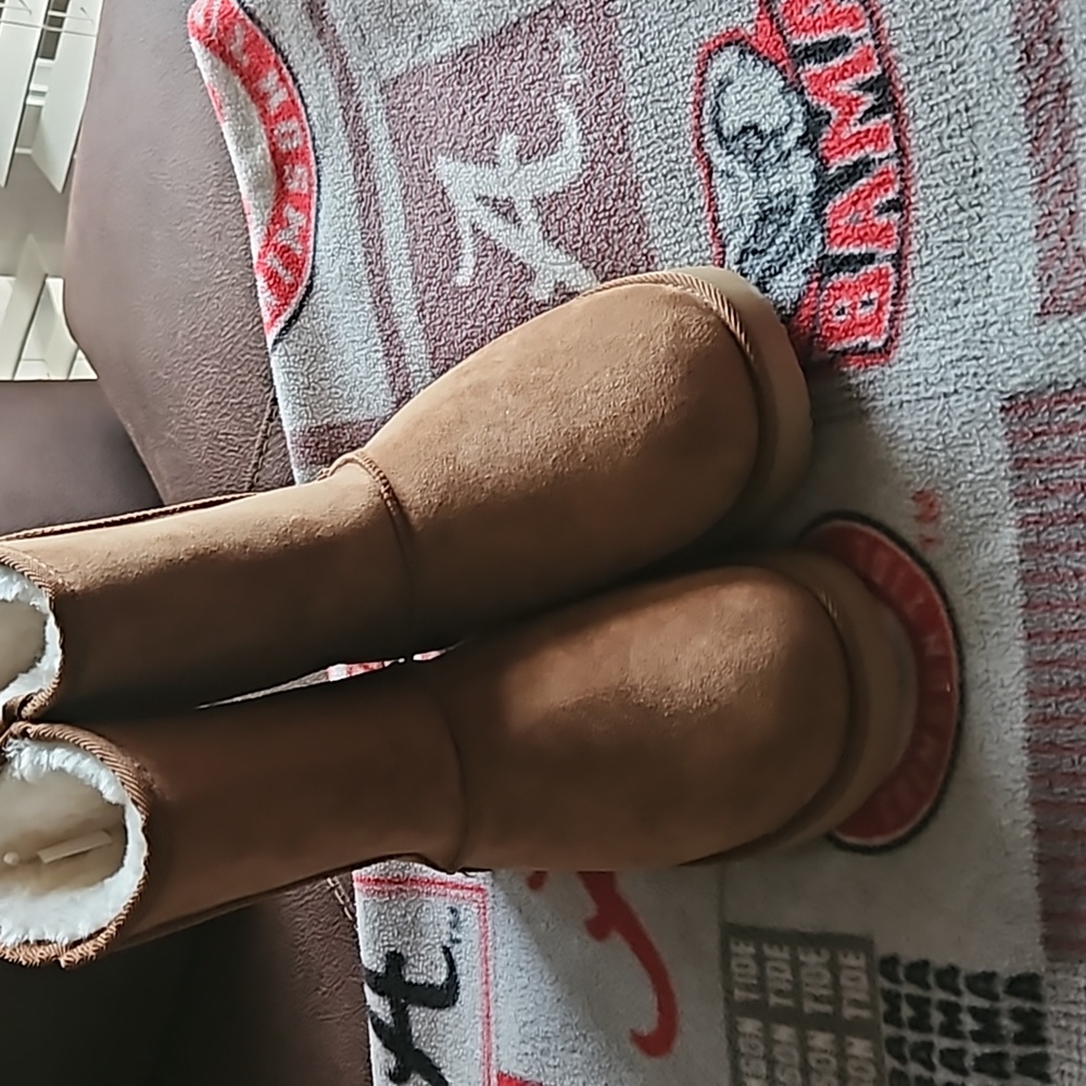 Brand New, no tags, never worn